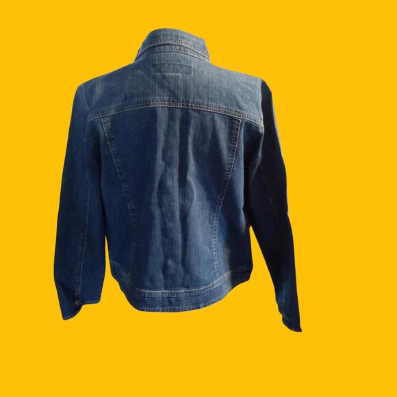 Classic Baccii Jean Jacket - Picture 2 of 3